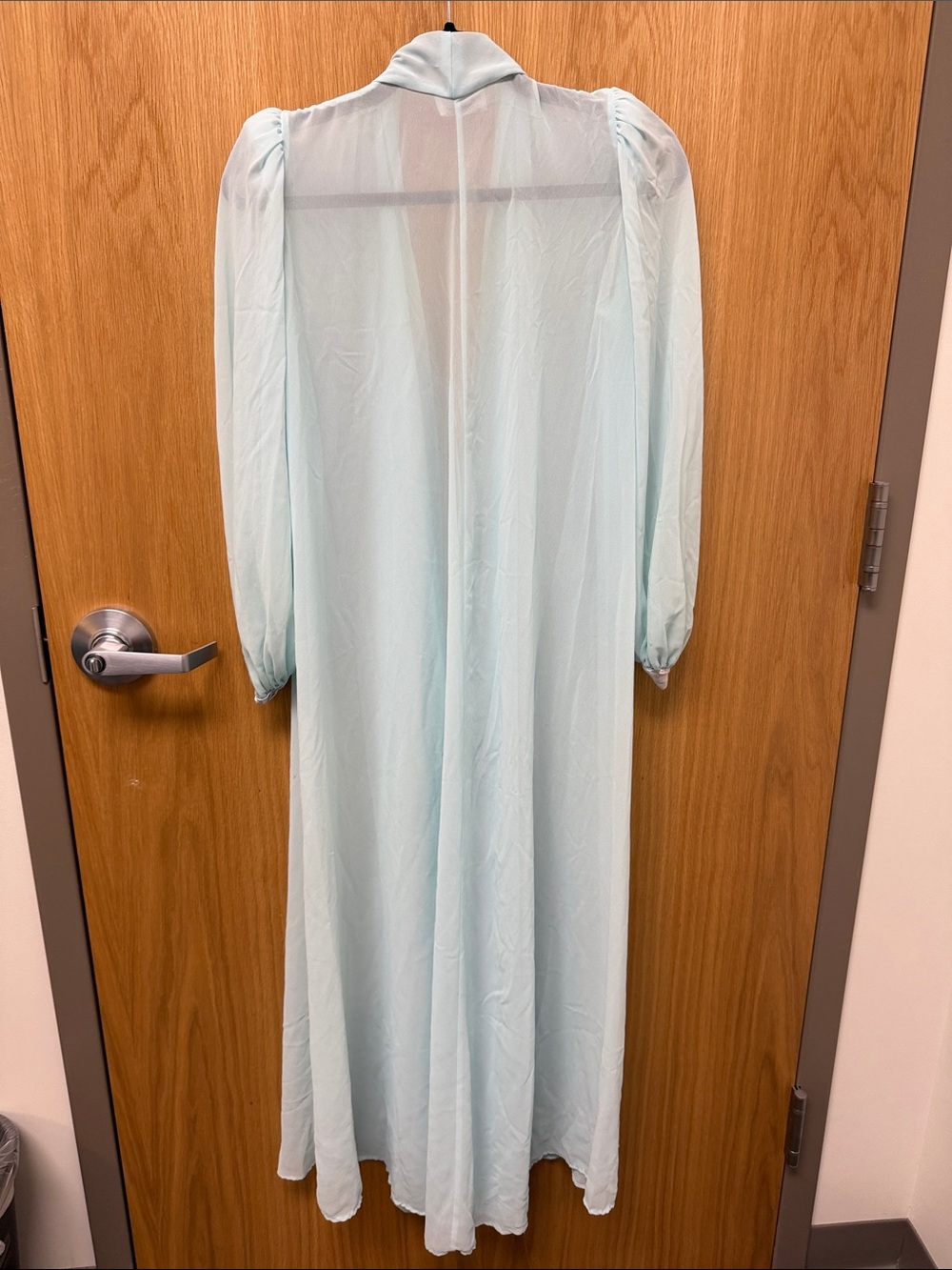 Light Blue Sheer Long Flowing Duster Robe Vintage 70s/80s Bridgerton Aesthetic - Picture 8 of 11